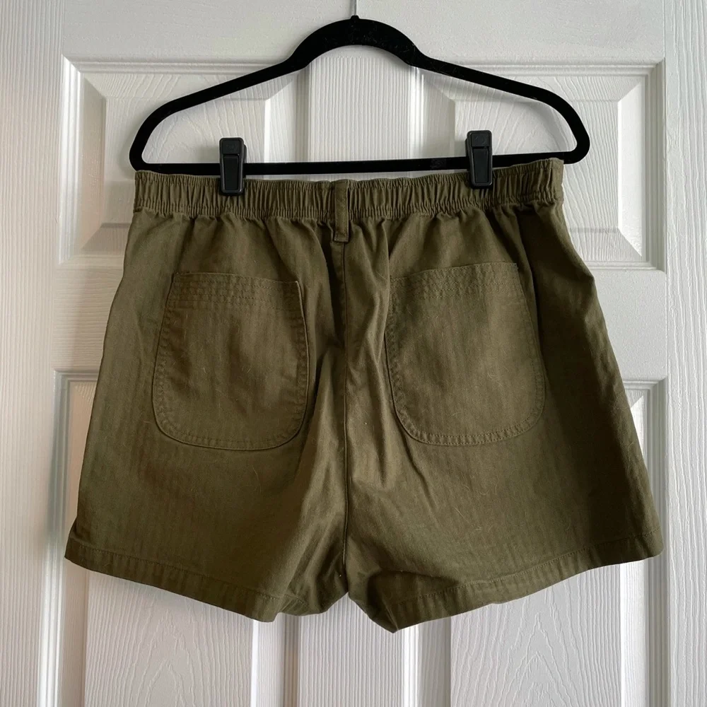 Madewell Olive Camp Shorts - Picture 4 of 5